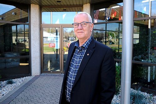 MIKE DEAL / WINNIPEG FREE PRESS
Winkler mayor Martin Harder at Winkler City Hall, Monday, October 18, 2021.
211018 - Monday, October 18, 2021.