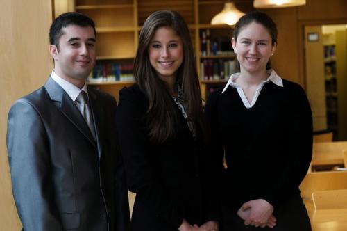 Katie Chalmers-Brooks, U of M research dept. From left to right, in this one, is: Oleksandr Maizlish, Renée El-Gabalawy, and Julia Gamble winnipeg free press