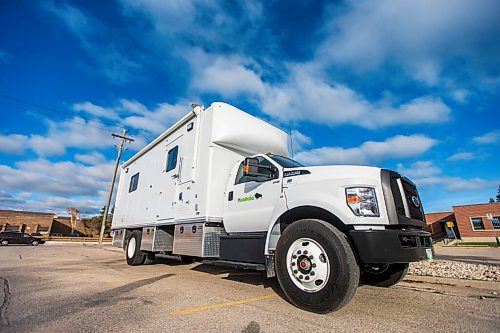 MIKAELA MACKENZIE / WINNIPEG FREE PRESS

The new mobile air-monitoring station in Winnipeg on Tuesday, Oct. 19, 2021. For Carol story.
Winnipeg Free Press 2021.