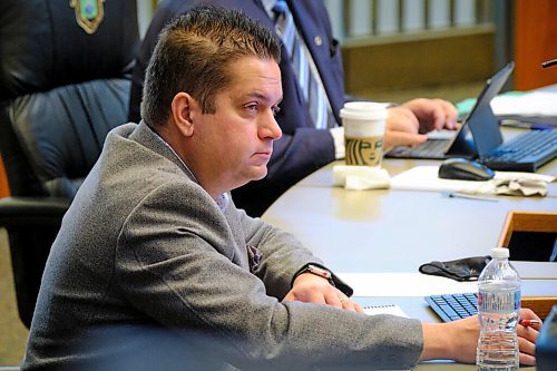 MIKE DEAL / WINNIPEG FREE PRESS
Winnipeg City Councillor Jeff Brwaty during an EPC meeting in the council chambers Wednesday morning.
211020 - Wednesday, October 20, 2021.