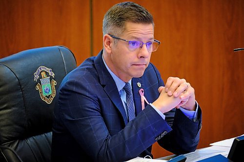 MIKE DEAL / WINNIPEG FREE PRESS
Winnipeg Mayor, Brian Bowman, during an EPC meeting in the council chambers Wednesday morning.
211020 - Wednesday, October 20, 2021.