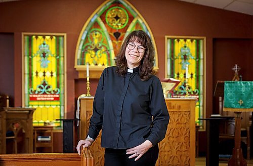 MIKE DEAL / WINNIPEG FREE PRESS
Rev. Helen Kennedy, bishop-elect of Diocese of Qu'Appelle in southern Saskatchewan at her current parish, St. George's Anglican Church, in Transcona.
see Brenda Suderman story
211021 - Thursday, October 21, 2021.