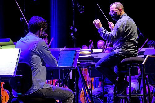 MIKE DEAL / WINNIPEG FREE PRESS
Conductor Julian Pellicano during the sound check, Thursday afternoon, with Don Amero and his band who are performing with the WSO at the Centennial Concert Hall . for three shows October 22-24.
211021 - Thursday, October 21, 2021.