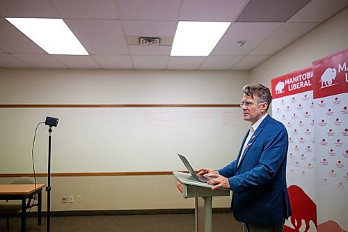 Daniel Crump / Winnipeg Free Press. Dougald Lamont, provincial Liberal party leader, demonstrates the set up for his speech for the Liberal party AGM, which is being held online this year. October 23, 2021.