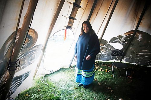 JOHN WOODS / WINNIPEG FREE PRESS
Cora Morgan, First Nations Family Advocate Assembly of Manitoba Chiefs, is photographed at a Telling Our Truths community teepee Tuesday, October 26, 2021 at the Manitoba Legislature in Winnipeg. At Telling Our Truths people are welcome to share their child welfare experiences and work towards healing. The event also aligns with a court challenge against the MB governments budget bill Section 231.

Reporter: Abas