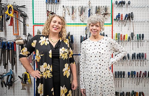 JESSICA LEE / WINNIPEG FREE PRESS

Joelle Foster, CEO of North Forge Technology Exchange (left) and Marney Stapley, VP of North Forge Technology Exchange and general manager of North Forge Fabrication Lab, pose for a portrait on October 27, 2021 at the Fabrication Lab downtown. The lab allows members to use all of their equipment and tools for a monthly fee.

Reporter: Martin






