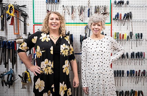 JESSICA LEE / WINNIPEG FREE PRESS

Joelle Foster, CEO of North Forge Technology Exchange (left) and Marney Stapley, VP of North Forge Technology Exchange and general manager of North Forge Fabrication Lab, pose for a portrait on October 27, 2021 at the Fabrication Lab downtown. The lab allows members to use all of their equipment and tools for a monthly fee.

Reporter: Martin






