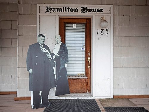 JESSICA LEE / WINNIPEG FREE PRESS
Cutouts of the Hamiltons Cheryl Wiebe printed. She bought the historic house and will move her 40 year old gags business to the house.
Reporter: Ben