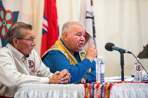 MIKAELA MACKENZIE / WINNIPEG FREE PRESS

MMF president David Chartrand (right) and elder George Lavallee speak about moose harvesting on Friday, Oct. 29, 2021. For Malak story.
Winnipeg Free Press 2021.