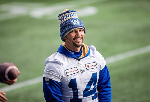 JESSICA LEE / WINNIPEG FREE PRESS

Winnipeg Blue Bombers kicker Sergio Castillo is photographed at IG Field on November 2, 2021.

Reporter: Taylor





