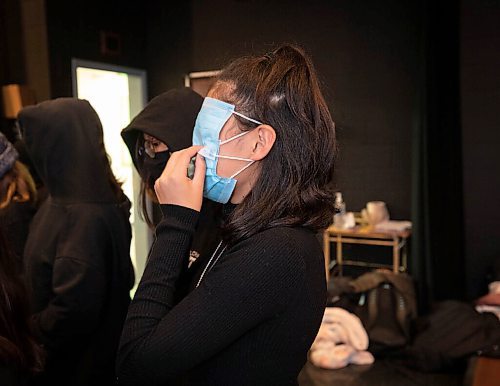 JESSICA LEE / WINNIPEG FREE PRESS

École River Heights School student Madoka Egawa is blindfolded with a face mask for an acting exercise on November 3, 2021. École River Heights School is the first Manitoba school to receive an International Thespian Society designation. The school applied for the program to connect students with established professionals and provide students with more opportunity after graduation. Notable troupe members of the ITS include Tom Hanks, Adam Driver and Zoe Kravitz.

Reporter: Maggie








