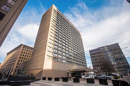 MIKAELA MACKENZIE / WINNIPEG FREE PRESS

The Fairmont, which is celebrating its 50-year anniversary celebrations, in Winnipeg on Thursday, Nov. 4, 2021. For Eva Wasney story.
Winnipeg Free Press 2021.