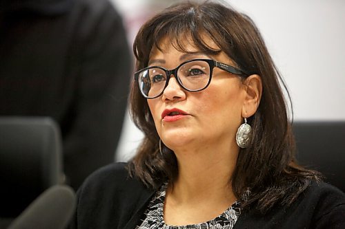 MIKE DEAL / WINNIPEG FREE PRESS
Hilda Anderson-Pyrz, Director of the Missing and Murdered Indigenous Women and Girls Liaison Unit at Manitoba Keewatinowi Okimakanak speaks during the press conference.
The family of Klarissa Muswagon who has gone missing in Winnipeg where she has been living traveled from Norway House Cree Nation to share information Friday morning at Manitoba Keewatinowi Okimakanak's (MKO) office on Ellice Avenue.
See Julia-Simone story
211105 - Friday, November 05, 2021.