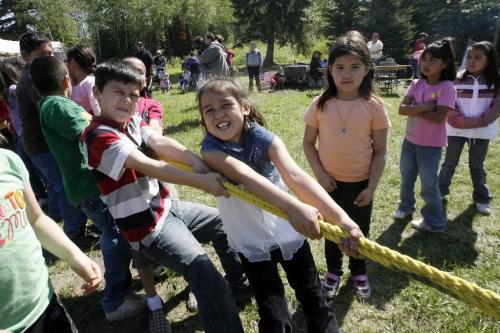 MIKE.DEAL@FREEPRESS.MB.CA 100520 - Thursday, May 20th, 2010 OPASKWAYAK CREE NATION Students from Joe E. Ross School play tug o' war duringt the traditional camp and community feast hosted by their school. See Nick Martin story. MIKE DEAL / WINNIPEG FREE PRESS