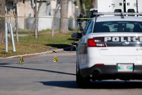 JOHN WOODS / WINNIPEG FREE PRESS
Police investigate at the scene of a homicide at Burrows and Aikens in Winnipeg on Sunday, November 7, 2021. 

Re: Thorpe