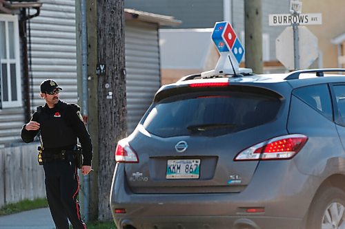 JOHN WOODS / WINNIPEG FREE PRESS
Police investigate at the scene of a homicide at Burrows and Aikens in Winnipeg on Sunday, November 7, 2021. 

Re: Thorpe