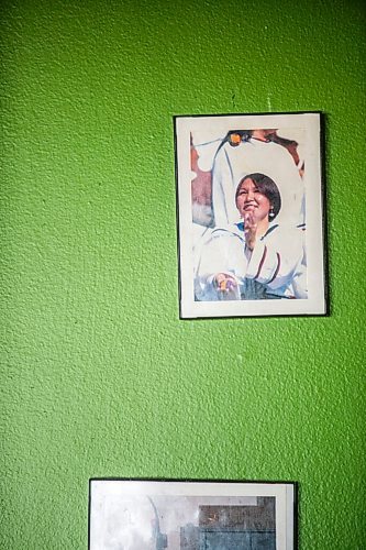 MIKAELA MACKENZIE / WINNIPEG FREE PRESS

An photo of a younger Goota Ashoona hangs in her home near Elie on Tuesday, Nov. 9, 2021. For Jen story.
Winnipeg Free Press 2021.