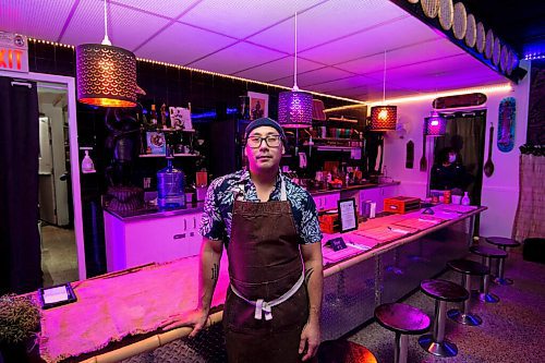 Mike Sudoma / Winnipeg Free Press
Allan Pineda, owner of Barn Manila Nights Pop up Wednesday evening
November 10, 2021