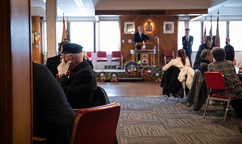 JESSICA LEE / WINNIPEG FREE PRESS

A veteran rubs his eye at Elmwood Legion on November 11, 2021 during Remembrance Day ceremonies.







