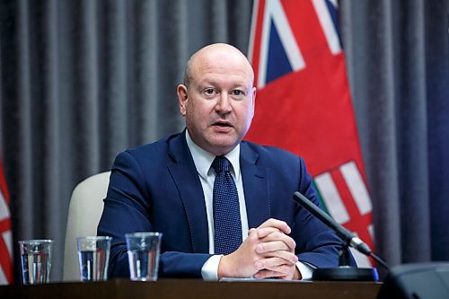 MIKE DEAL / WINNIPEG FREE PRESS
Dr. Brent Roussin, chief provincial public health officer during an announcement Friday morning at the Manitoba Legislative building, that further restrictions were going to be put into place starting this weekend.
211112 - Friday, November 12, 2021.