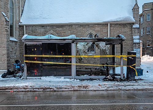 JESSICA LEE / WINNIPEG FREE PRESS

A bus shelter photographed on November 15, 2021 at Broadway and Osborne is taped off following a fire.

Reporter: Joyanne







