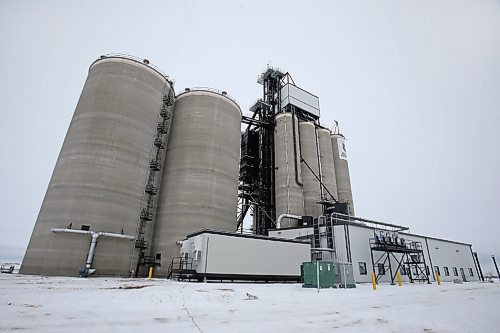 SHANNON VANRAES / WINNIPEG FREE PRESS
Parrish & Heimbecker has opened its new  Dugald Grain Elevator & Crop Inputs Centre east of Winnipeg. Photographed November 16, 2021.