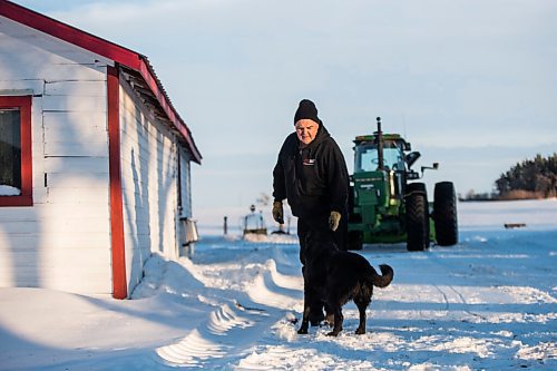 MIKAELA MACKENZIE / WINNIPEG FREE PRESS

Les Ferris poses for a portrait with his dog, Jake, on his farm near Holland, Manitoba on Tuesday, Nov. 16, 2021. Les was diagnosed with prostate cancer three years ago, and finds that keeping busy on the farm helps him cope. He also writes a blog to raise awareness for the disease. For Sabrina story.
Winnipeg Free Press 2021.