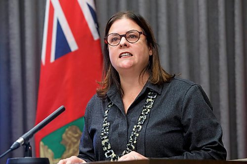 MIKE DEAL / WINNIPEG FREE PRESS
Premier Heather Stefanson and Health and Seniors Care Minister Audrey Gordon along with a virtual Dr. Joss Reimer, medical lead, Vaccine Implementation Task Force, announce that Manitoba is ready to launch the next phase of Manitobas vaccine campaign to protect children ages five to 11 from COVID-19, during a press conference at the Manitoba Legislative building Wednesday afternoon.
211117 - Wednesday, November 17, 2021.