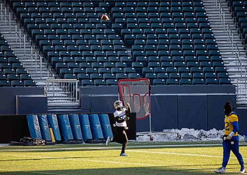 JESSICA LEE / WINNIPEG FREE PRESS

Rasheed Bailey is photographed at Bombers practice at IG Field on November 18, 2021.

Reporter: Taylor








