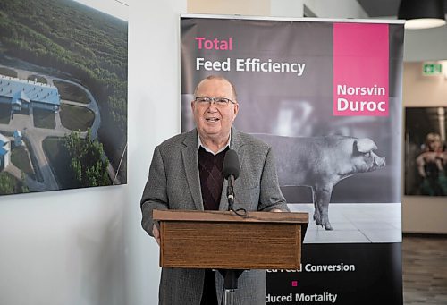 JESSICA LEE / WINNIPEG FREE PRESS

Resource Development Minister Ralph Eichler is photographed giving a speech on November 19, 2021 at the Topigs Norsvin Canada office. The governments of Canada and Manitoba are investing $2.2 million in three agricultural research projects which will be conducted by Topigs Norsvin.

Reporter: Martin








