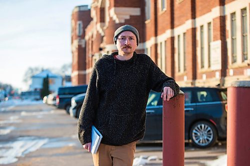 MIKAELA MACKENZIE / WINNIPEG FREE PRESS

Free Press reporter Ryan Thorpe poses for a portrait in front of the Minto Armoury, where Patrik Mathews was at one point stationed, in Winnipeg on Friday, Nov. 19, 2021. For Ryan Thorpe story.
Winnipeg Free Press 2021.