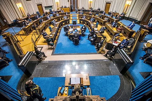 MIKAELA MACKENZIE / WINNIPEG FREE PRESS

Lieutenant governor Janice Filmon reads the throne speech at the Manitoba Legislative Building in Winnipeg on Tuesday, Nov. 23, 2021. For --- story.
Winnipeg Free Press 2021.
