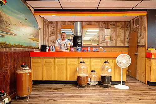 Mike Sudoma / Winnipeg Free Press
Bernhard Wieland behind the counter of his brewing space in the basement of the German Society of Winnipeg Wednesday
November 24, 2021