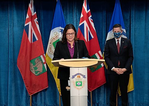 JESSICA LEE / WINNIPEG FREE PRESS

Mayor Brian Bowman and Premier Heather Stefanson announce they will be working together at City Hall on November 24, 2021

Reporter: Joyanne










