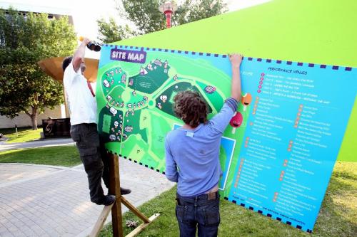 BORIS.MINKEVICH@FREEPRESS.MB.CA  100613 BORIS MINKEVICH / WINNIPEG FREE PRESS Unidentified workers tear down the Winnipeg International Children's Festival.