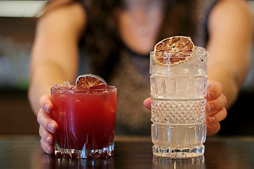 SHANNON VANRAES / WINNIPEG FREE PRESS
Patent 5 has added several non-alcoholic cocktails to its menu, including the Violet Beauregard and Young Grasshopper, as seen on December 1, 2021.