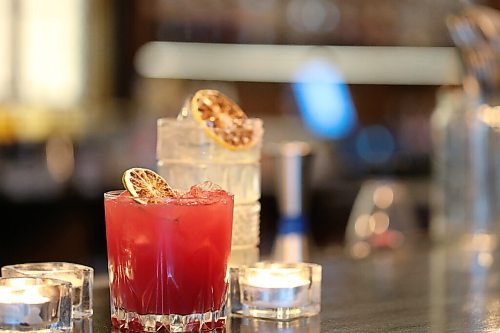 SHANNON VANRAES / WINNIPEG FREE PRESS
Patent 5 has added several non-alcoholic cocktails to its menu, including the Violet Beauregard and Young Grasshopper, as seen on December 1, 2021.