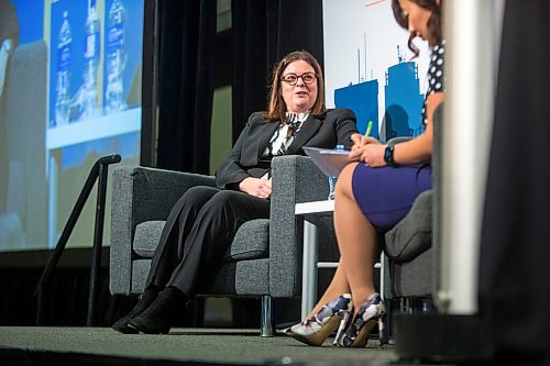 MIKAELA MACKENZIE / WINNIPEG FREE PRESS

Premier Heather Stefanson has a fireside chat with Winnipeg Chamber board chair Liz Choi at a Chamber of Commerce luncheon at the RBC Convention Centre in Winnipeg on Thursday, Dec. 2, 2021. For Carol/Tom story.
Winnipeg Free Press 2021.