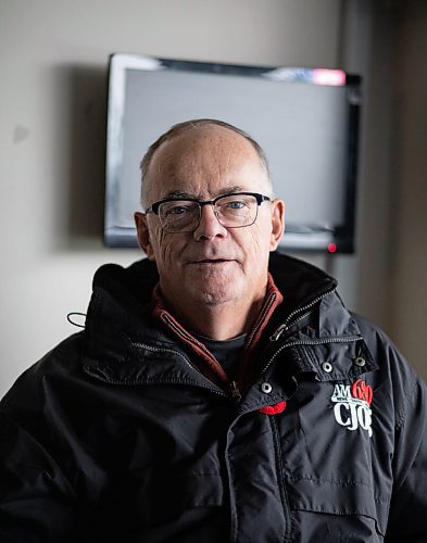 JESSICA LEE / WINNIPEG FREE PRESS

Bob Irving, 71, is photographed on December 2, 2021 in his broadcast booth at IG Field. He has been calling the Bombers games for CJOB since 1973 and retires on Sunday.

Reporter: Ben











