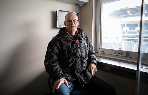 JESSICA LEE / WINNIPEG FREE PRESS

Bob Irving, 71, is photographed on December 2, 2021 in his broadcast booth at IG Field. He has been calling the Bombers games for CJOB since 1973 and retires on Sunday.

Reporter: Ben











