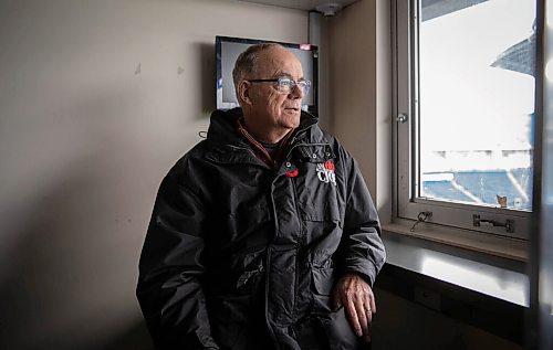 JESSICA LEE / WINNIPEG FREE PRESS

Bob Irving, 71, is photographed on December 2, 2021 in his broadcast booth at IG Field. He has been calling the Bombers games for CJOB since 1973 and retires on Sunday.

Reporter: Ben











