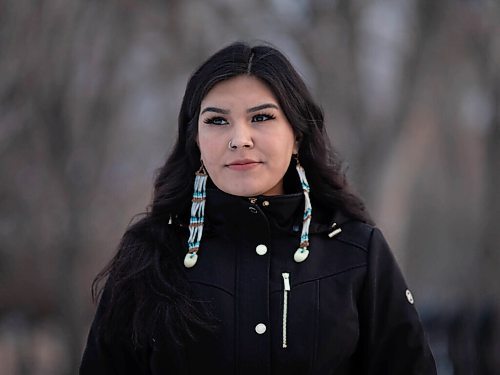 JESSICA LEE / WINNIPEG FREE PRESS

Bethany Maytwayashing poses for a portrait at the Forks on December 3, 2021. She says Manitobas top Indigenous leader, Arlen Dumas, sent her creepy messages, and wants a public in-person apology.

Reporter: Dylan











