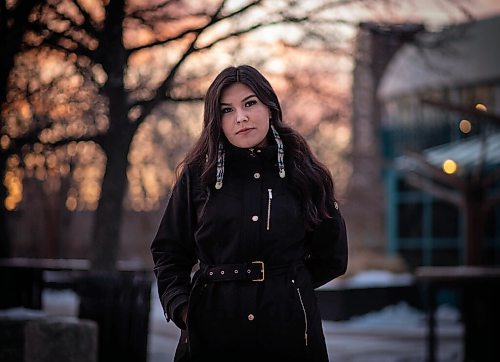 JESSICA LEE / WINNIPEG FREE PRESS

Bethany Maytwayashing poses for a portrait at the Forks on December 3, 2021. She says Manitobas top Indigenous leader, Arlen Dumas, sent her creepy messages, and wants a public in-person apology.

Reporter: Dylan











