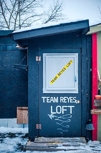 MIKAELA MACKENZIE / WINNIPEG FREE PRESS

The Team Reyes racing pigeon loft in Winnipeg on Friday, Nov. 26, 2021. For Ben Waldman story.
Winnipeg Free Press 2021.