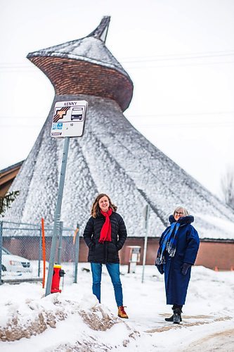 MIKAELA MACKENZIE / WINNIPEG FREE PRESS

Julie Penner, audio producer, and Susan Algie, executive director of the Winnipeg Architecture Foundation, pose for a portrait at a #10 bus stop in front of Precious Blood church in Winnipeg on Wednesday, Dec. 8, 2021. The two worked on Archi10, a new app that delivers an audio tour of local buildings while travelling along the #10 bus route. For Eva story.
Winnipeg Free Press 2021.