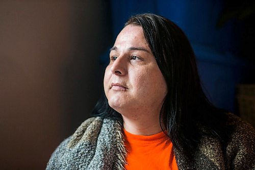 MIKAELA MACKENZIE / WINNIPEG FREE PRESS

Alaya McIvor poses for a portrait at her work station where she's been answering calls around the clock for a donation drive for residential school survivors in Winnipeg on Thursday, Dec. 9, 2021. For Tyler story.
Winnipeg Free Press 2021.