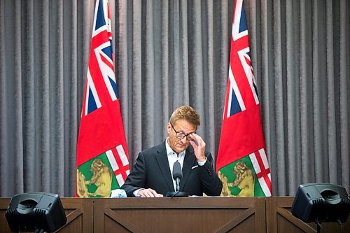 MIKAELA MACKENZIE / WINNIPEG FREE PRESS

Infrastructure Minister Ron Schuler speaks at a press conference at the Manitoba Legislative Building in Winnipeg on Thursday, Dec. 16, 2021. For Danielle/Carol story.
Winnipeg Free Press 2021.