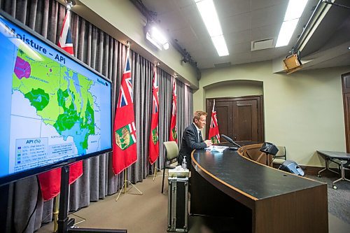 MIKAELA MACKENZIE / WINNIPEG FREE PRESS

Infrastructure Minister Ron Schuler speaks at a press conference at the Manitoba Legislative Building in Winnipeg on Thursday, Dec. 16, 2021. For Danielle/Carol story.
Winnipeg Free Press 2021.