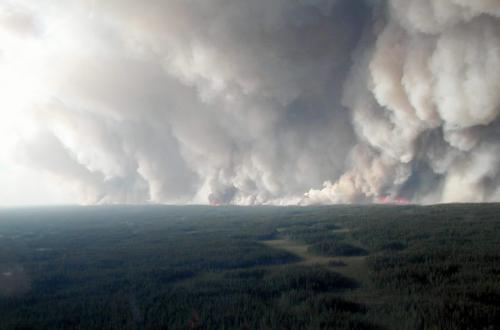 Firefighting crews continue to battle a 10,000 hectare blaze at Kisseynew Lake in northern Manitoba. The fire forced the evacuation of six people from the community of Cormarant, while Cranberry Portage remains on standby to evacuate. § Manitoba Conservation Fire Program photo - for matt preprost story winnipeg free press