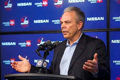 MIKE DEAL / WINNIPEG FREE PRESS
Winnipeg Jets GM Kevin Cheveldayoff  talks about the announcement by head coach Paul Maurice that he was resigning Friday morning. 
211217 - Friday, December 17, 2021.